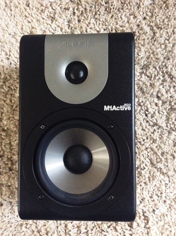 alesis m1 active 520